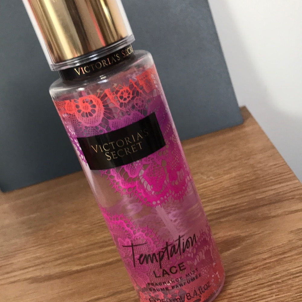 Victoria’s Secret body spray